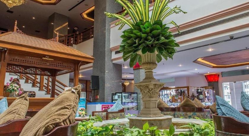 K.P. Grand Hotel Chanthaburi Buitenkant foto